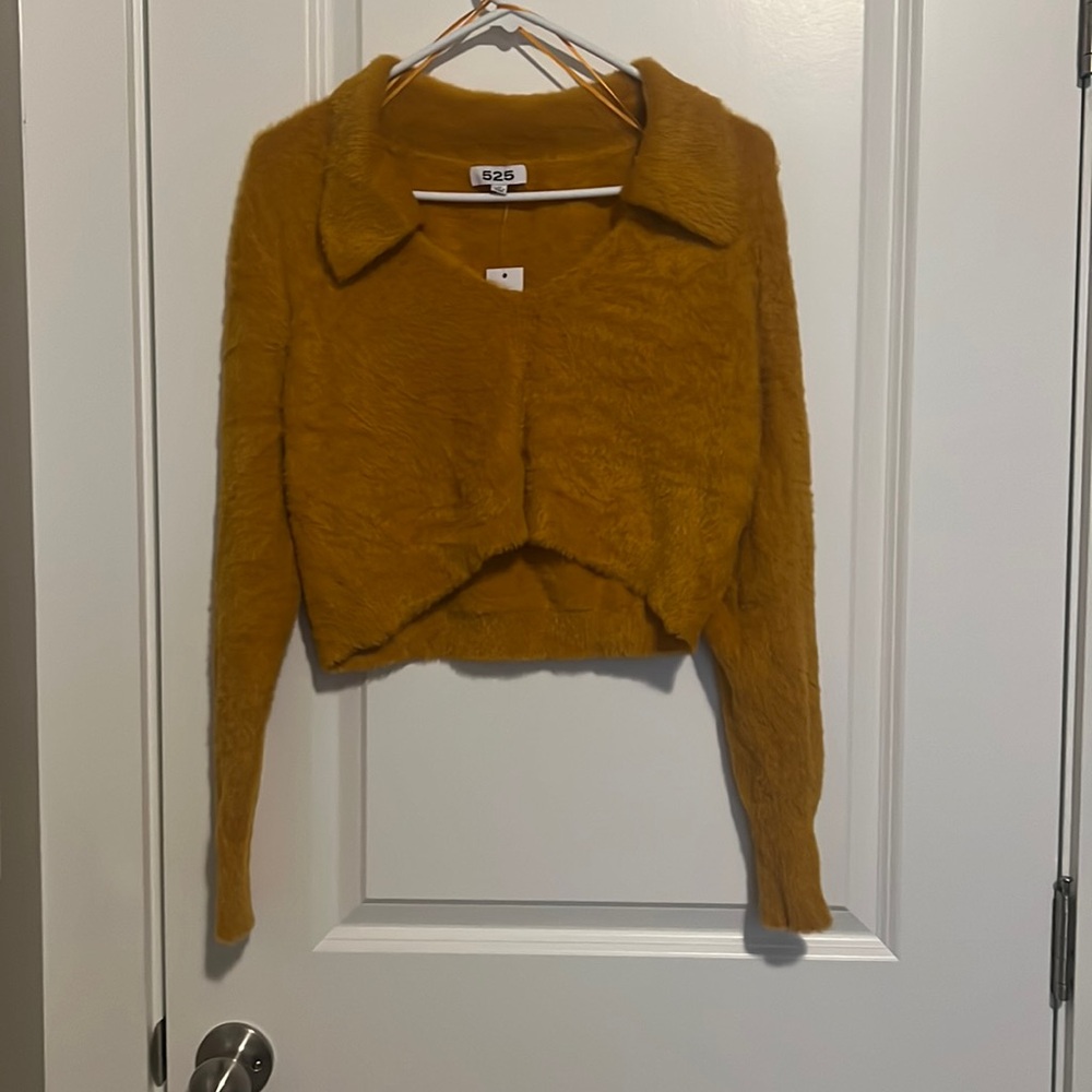 Anthropologie 525 Cropped Sweater